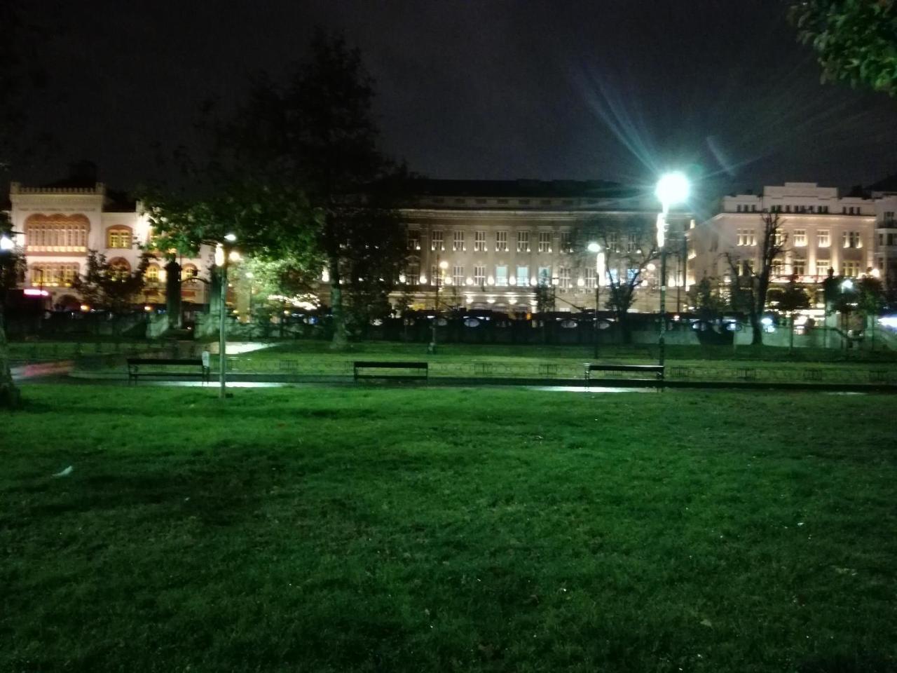 By The Park Free Parking Apartment Beograd Ngoại thất bức ảnh